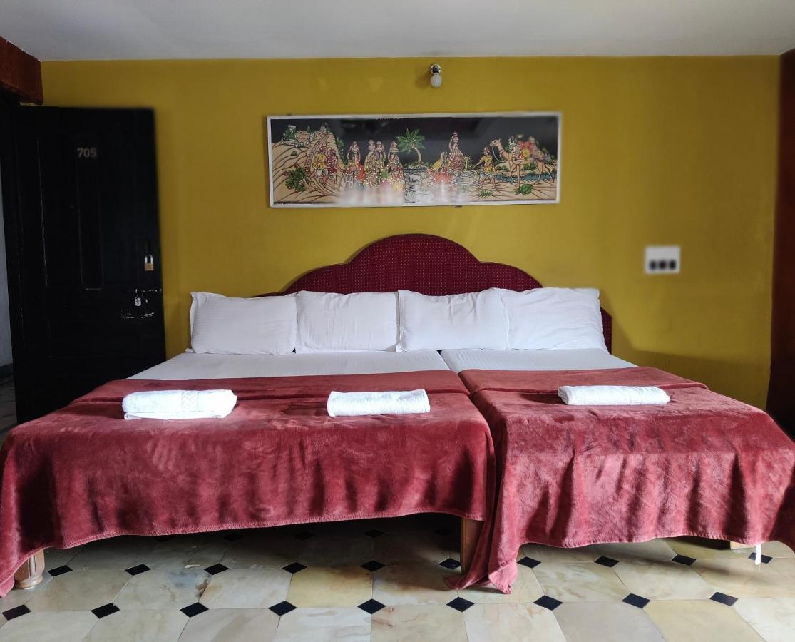 Hotel Caveri Comfort Inn Madikeri Exterior foto