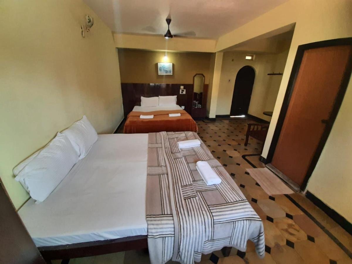 Hotel Caveri Comfort Inn Madikeri Exterior foto